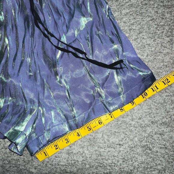 Holographic Shorts - Picture 7 of 7